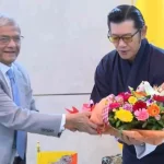 ঢাকায় যাত্রাবিরতি ভুটানের রাজার, স্বাগত জানালেন রাষ্ট্রপতি